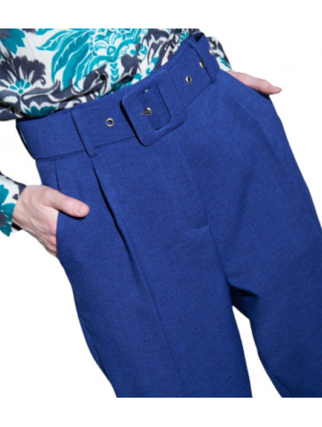 High waisted blue pants with belt