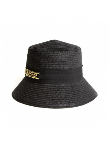 Bucket-style καπέλο - λεπτομέρεια χρυσής αλυσίδας