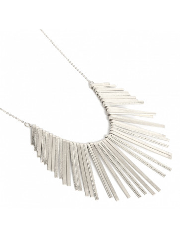 Necklace with metal bars