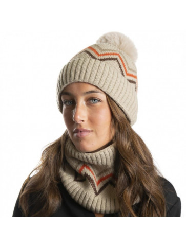 Soft knitted collar and cap